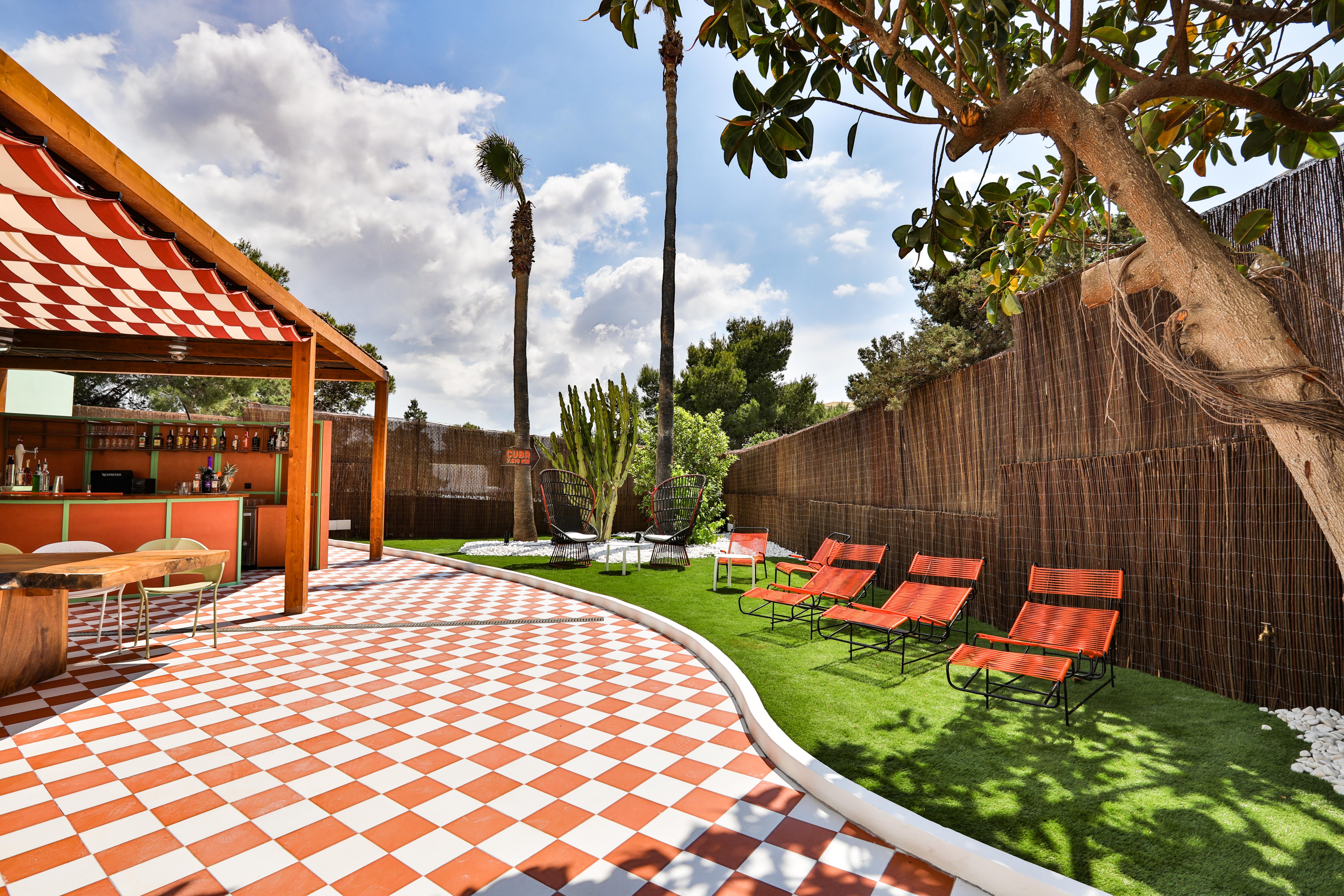 Cubanito Ibiza Hotel San Antonio Abad