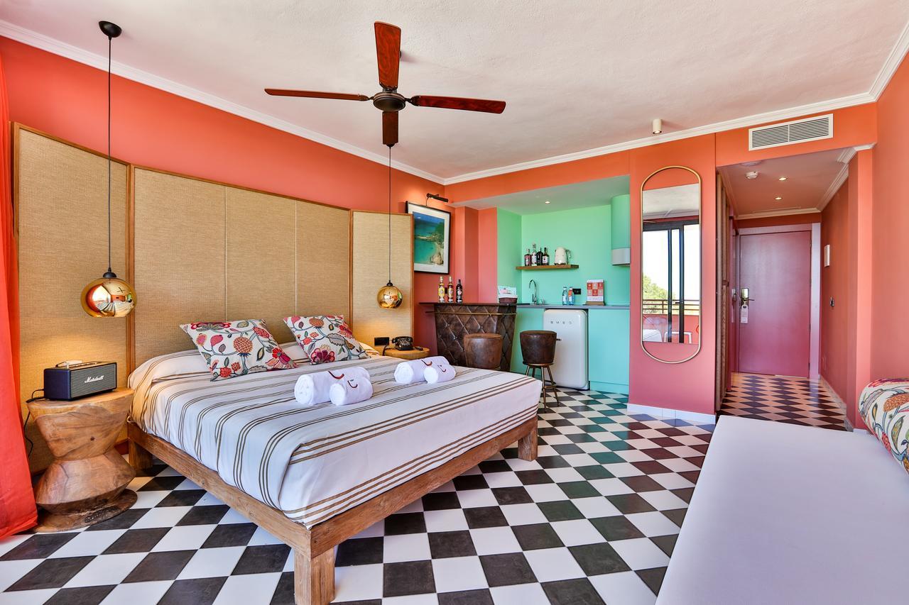 Cubanito Ibiza Hotel San Antonio Abad